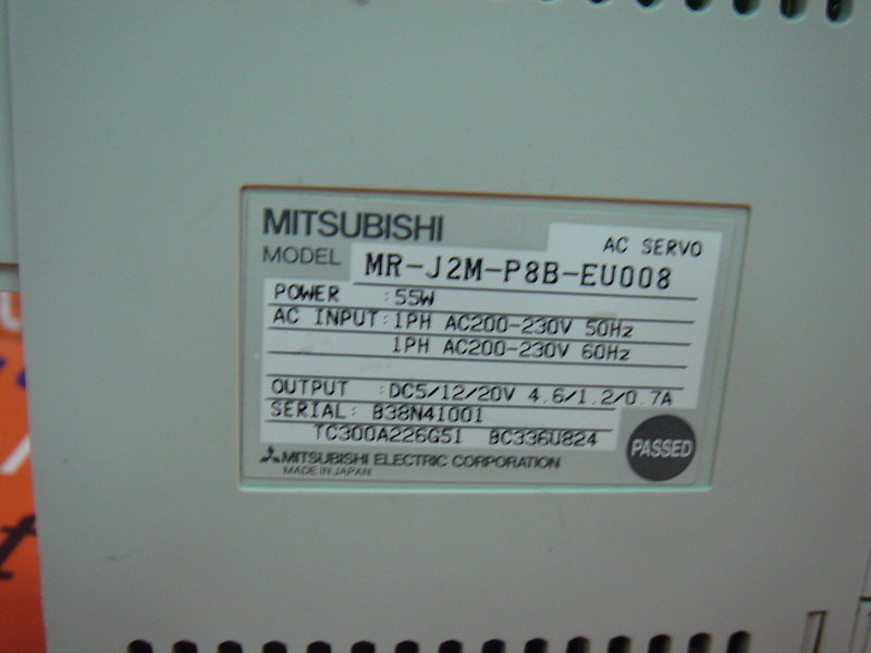 MITSUBISHI MR-J2M-P8B-EU008 - 裕益科技自動化設備可程式編碼器PLC